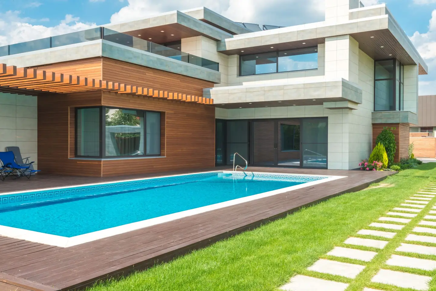 Swimming pool built in Loftville, NSW